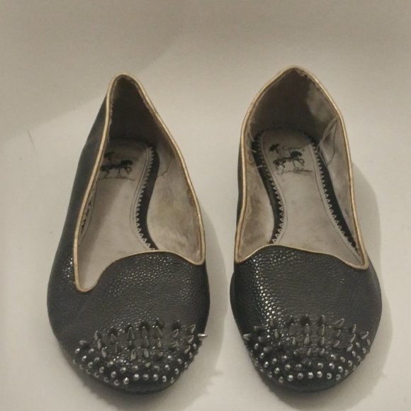 Sold out / Spiked Flats by Sam Edelman - Picture 1 of 3